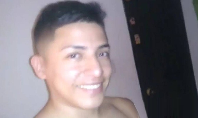 This Boy had Sex with his Stepfather – step Son VS bareback – Drinking mature milk XVIDEOS